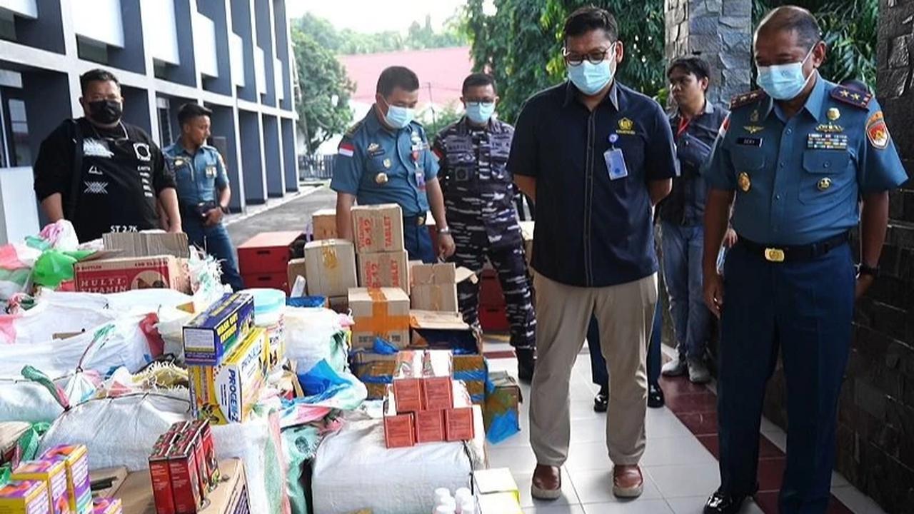 FOTO: TNI Angkatan Laut Gagalkan Penyelundupan Ilegal di Sulawesi Utara