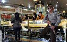 Antisipasi rampok saat Ramadan, toko emas di Malang dijaga polisi