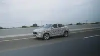 Mitsubishi XFC Concept versi produksi tertangkap kamera sedang uji jalan di Tol Trans Jawa. (Ist)