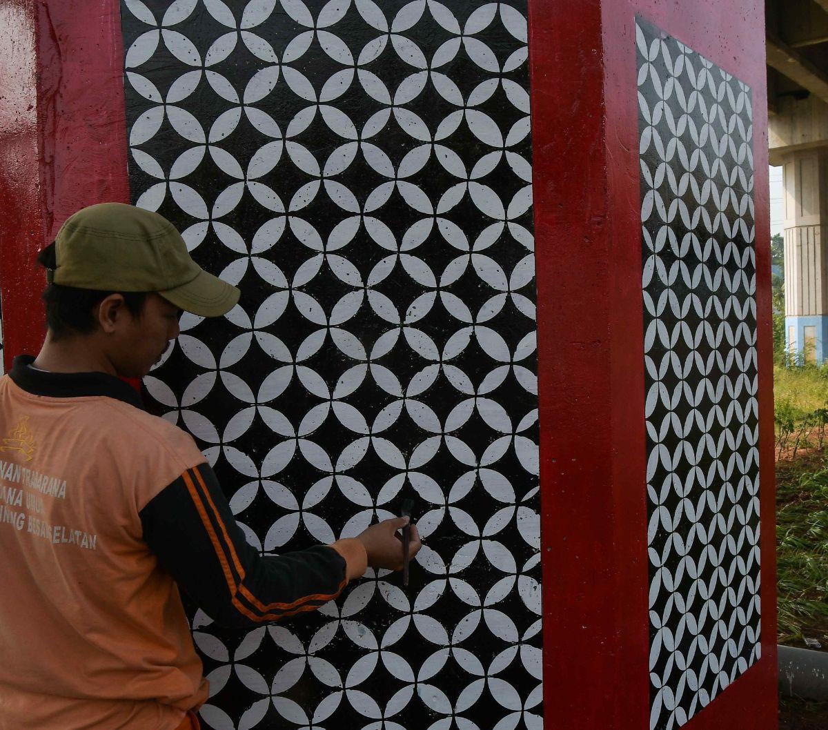 Selain untuk memperingati HUT Kemerdekaan, pembuatan mural ini juga untuk memperindah area sekitar.