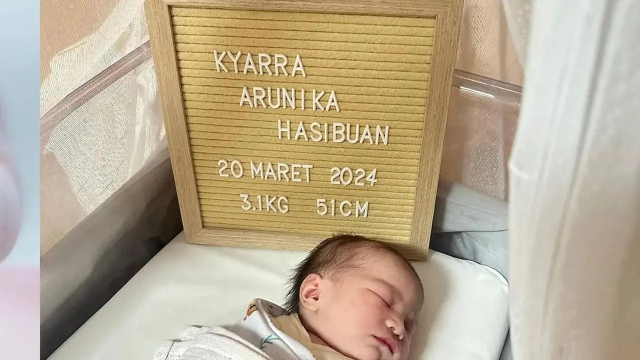 Potret Kyarra Hasibuan saat dalam dekapan Jessica Mila (Sumber: Instagram/@jessicamila03)