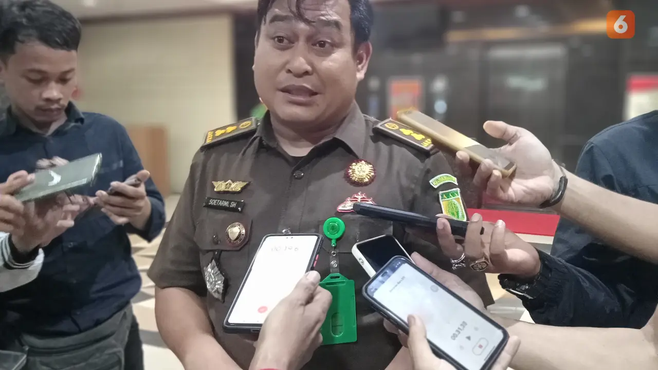 Kasi Penkum Kejati Sulsel, Soetarmi menyebutkan, Penyidik akan mendalami semua peran Satgas A dan B dalam kasus dugaan praktik mafia tanah di Bendungan Paselloreng (Liputan6.com/Eka Hakim)