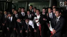 Usai mengasak tinmas myanmar di ajang sea games 2017 dan mendapatkan medali perunggu tim nasional sepakbola indonesia u 22 tiba di tanah air