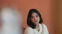 Penyanyi Safira Zaza Ungkap Sakitnya Cinta Bertepuk Sebelah Tangan Lewat Single Bodohnya Aku
