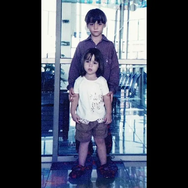 6 Momen Kebersamaan Stefan William dan Adik, Bak Kembar