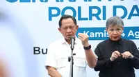 Menteri Dalam Negeri (Mendagri) Muhammad Tito Karnavian Launching Gerakan Pangan Murah Polri dan Bulog di Lapangan Bulog Kanwil Jakarta dan Banten, Jakarta Utara, Kamis (14/8/2025).