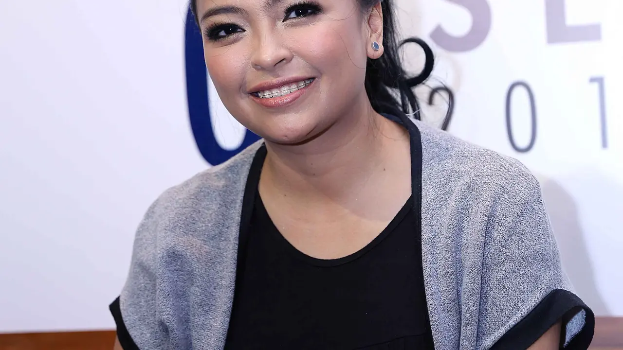 [Bintang] Tantri Kotak