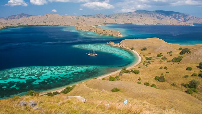 [Bintang] Pulau-pulau Terbaik di Kepulauan Komodo untuk Melakukan Pendakian