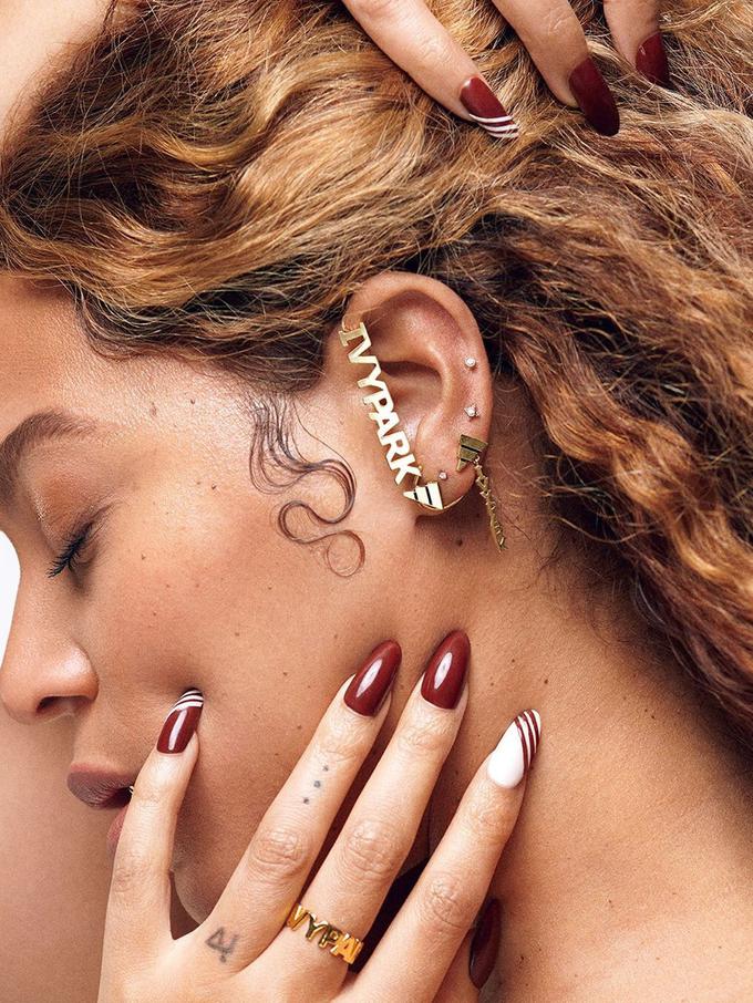 Bersiaplah Beyonce akan Rilis Sepatu  Kolaborasi Bersama 