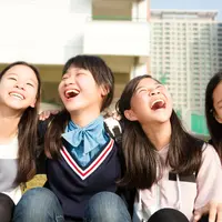 Apa saja lagu yang bisa membuat perpisahanmu makin tak terlupakan?