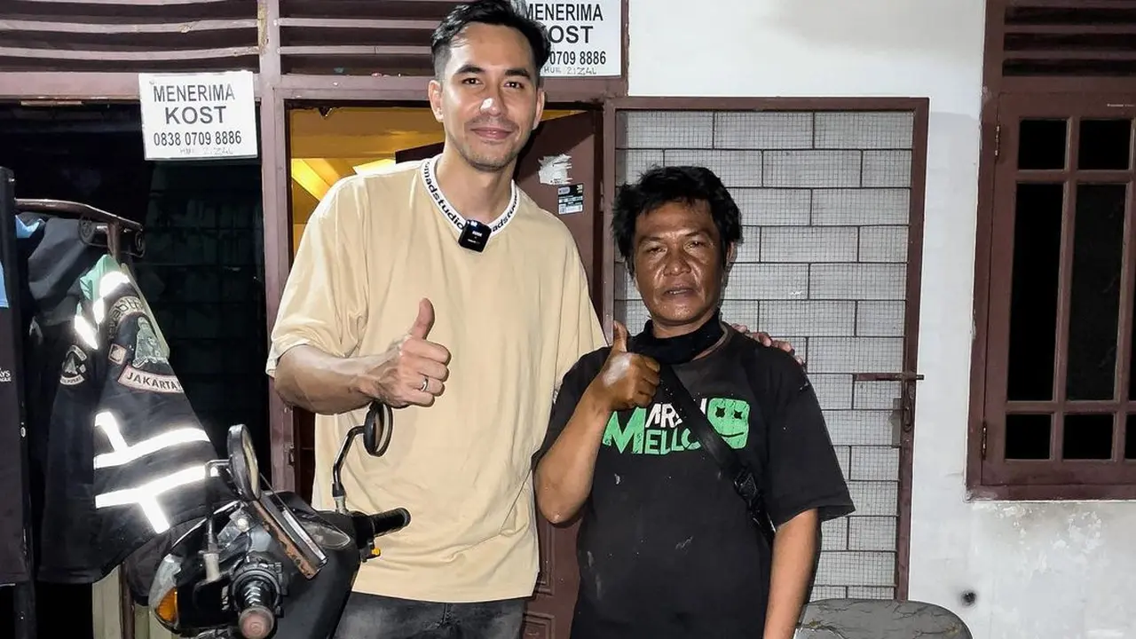 Darius Sinathrya Berhasil Temui Sopir Ojol yang Dicarinya, Ungkap Kisah Pilu
