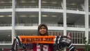 Seorang The Jakmania Cilik berpose sebelum menyaksikan laga Persija Jakarta melawan Tampines Rovers pada laga AFC Cup di SUGBK, Jakarta, Rabu (28/2/2018). Persija menang 4-1 atas Tampines Rovers. (Bola.com/Asprilla Dwi Adha)