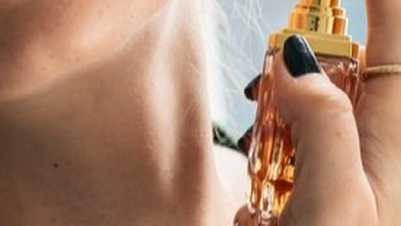4.&nbsp;Semprotkan Pada Bagian Tubuh yang Tepat