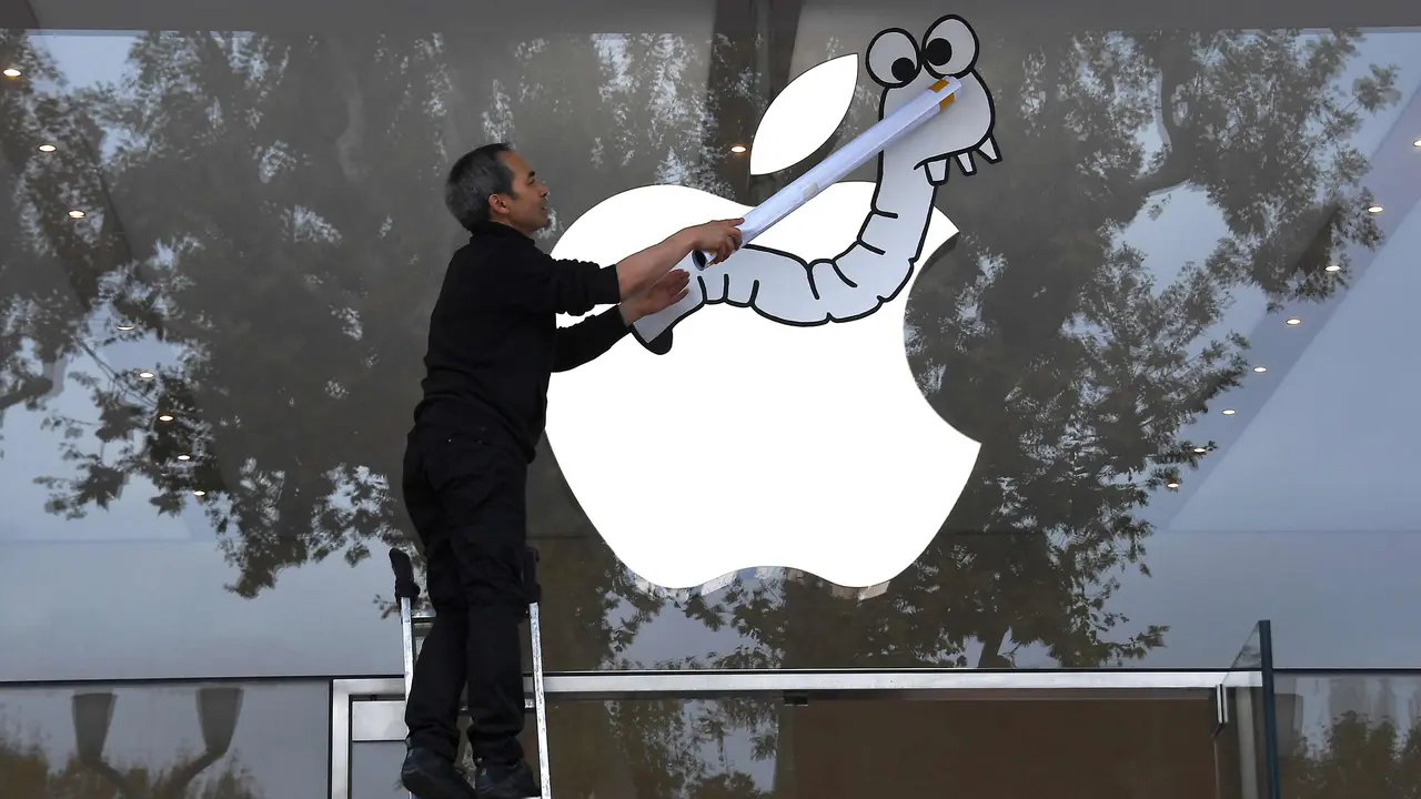 Unjuk Rasa Saat Peluncuran iPhone X di Prancis