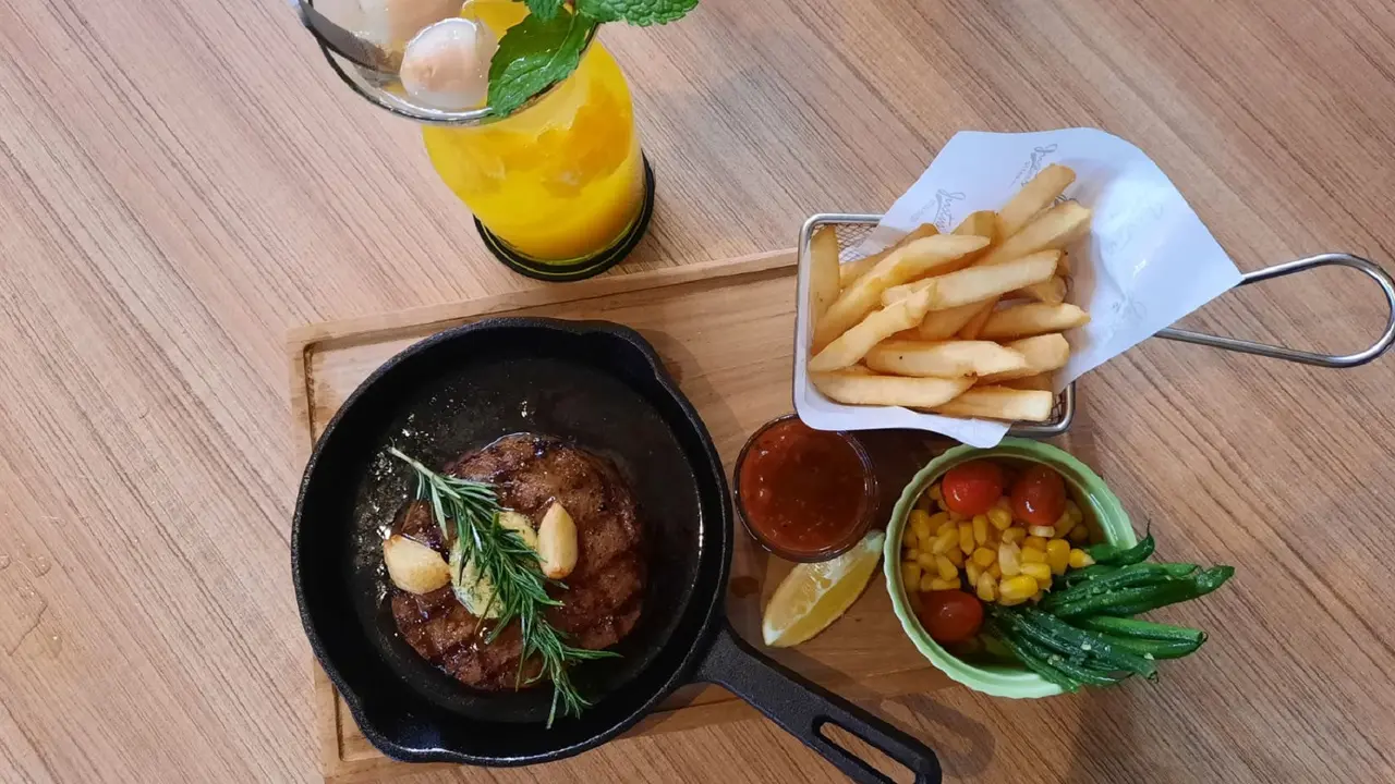 Justus Steak House jadi salah satu tempat makan steak di Cipete, Jakarta Selatan