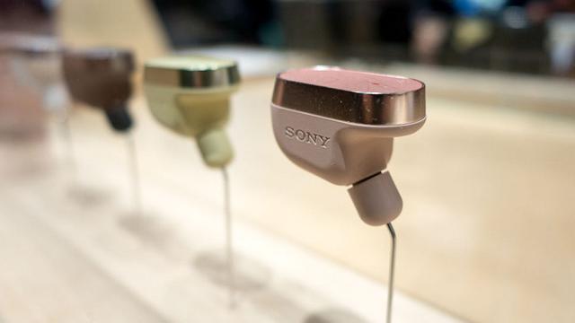 Sony Perkenalkan Earphone Yang Berfungsi Sebagai Asisten Pribadi