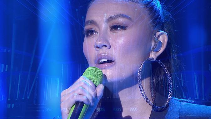 Tips Sukses Ala Agnez Mo untuk Academia Pop Academy ...
