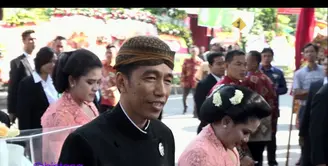 Gibran Rakabuming Raka, putra sulung Presiden Jokowi, resmi menikah dengan Selvi Ananda, usai melangsungkan akad nikah ni Graha Sabha Buwana, Kamis (11/6)