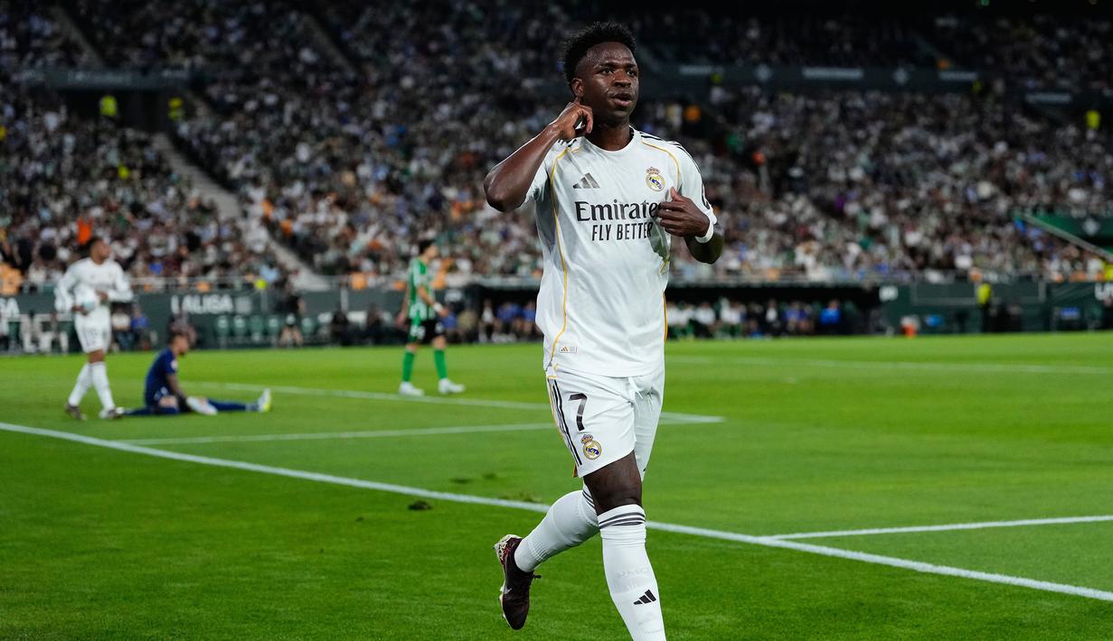 Los Blancos sempat unggul terlebih dahulu melalui gol Vinicius Jr pada menit ke-17. (AP Photo/Jose Breton)