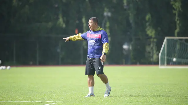Caretaker RANS Nusantara FC, Francis Wewengkang