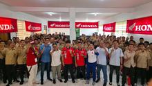 Astra Honda Motor (AHM) bersama PT Daya Adicipta Motora (DAM) menggelar program edukatif Astra Honda Dream Cup Goes to School di SMK Negeri 4 Tasimalaya, Sabtu (23/5/2026). (Dok. AHM)
