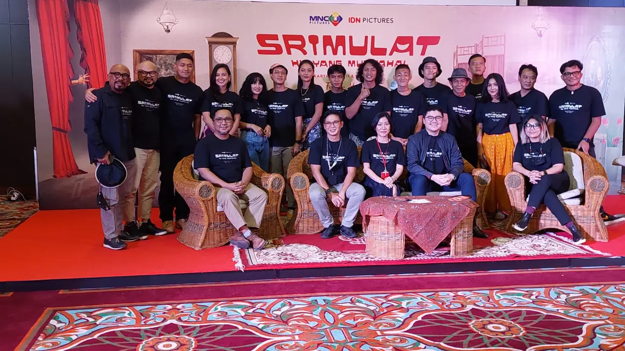 Para pemain film Srimulat: Hil yang Mustahal