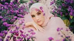Sosok Nadya Mustika awalnya sempat menjadi sorotan sejak memiliki hubungan dengan Rizki DA. Apalagi saat keduanya resmi menikah, ternyata biduk rumah tangganya yang penuh lika-liku ini haru berakhir pada Desember 2021. Menjadi seorang single mom, kini ia banyak beraktivitas sebagai seorang selebgram. (Liputan6.com/IG/nadyamustikarahayu)