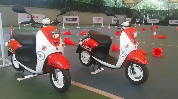 Motor listrik Yamaha bergaya retro modern seperti Yamaha Fino. (Arief/Liputan6.com)