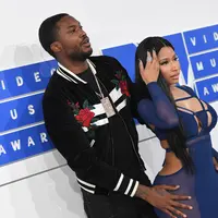 Diundang dalam pesta ulang tahun Drake, Nicki Minaj tak hadir lantaran diancam kekasihnya, Meek Mill. Sebagai pengganti, Nicki tetap memberikan ucapan yang spesial untuk Drake. (AFP/Bintang.com)
