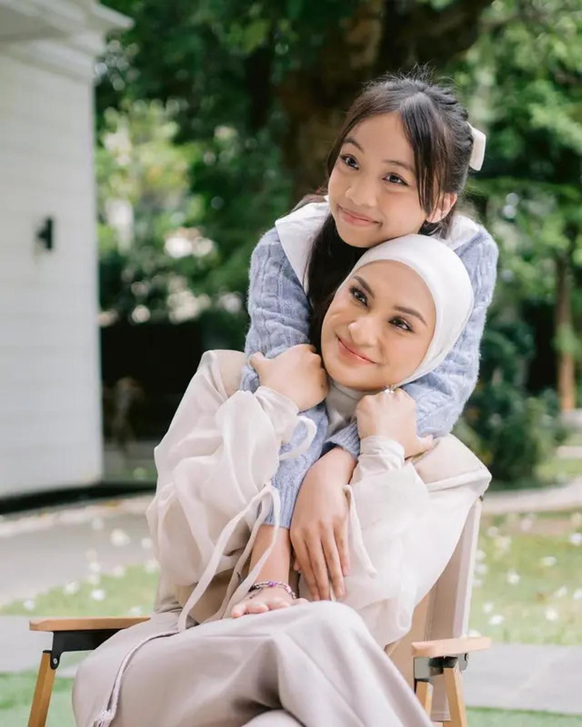 Kini Jadi Anak Zumi Zola, Ini 6 Potret Illiyyuna Kamila Rais Buah Hati Putri Zulhas
