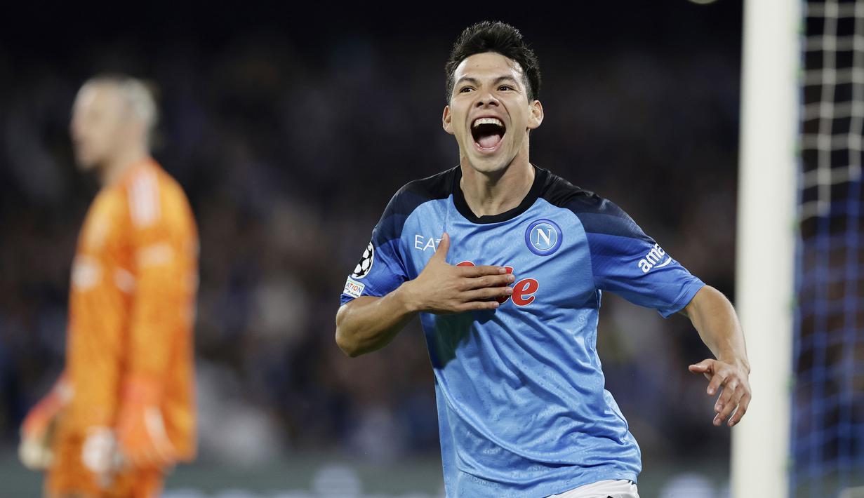 Napoli meraih kemenangan 4-2 atas Ajax Amsterdam di Stadio Diego Armando Maradona, Italia, pada pekan ke-4 Grup A Liga Champions, 2022/2023, Rabu (12/10/2022). (Alessandro Garofalo/LaPresse via AP)