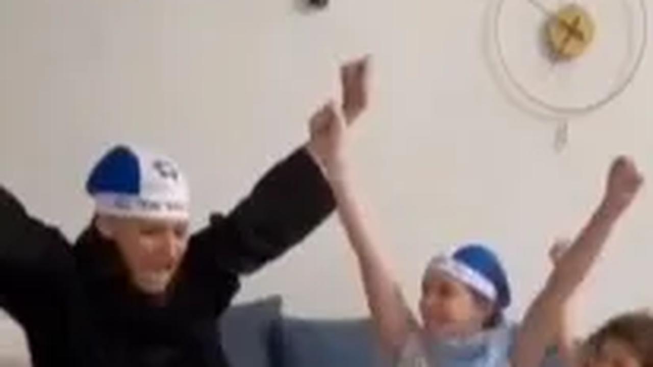 Cuma di Israel Ibu Doktrin Anaknya yang Masih Kecil buat Membenci & Membunuh Orang Lain