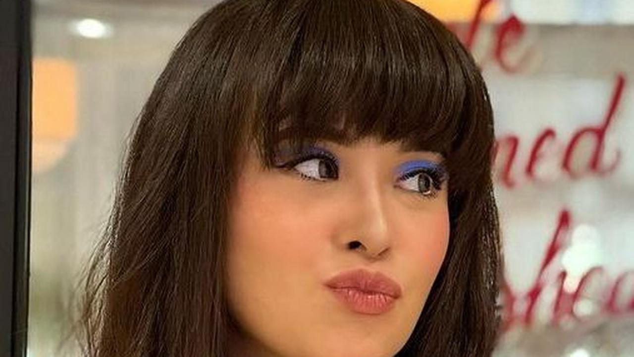 Gaya Rambut Baru Ayushita Tampil dengan Poni Rata, Makin Cantik dan Imut Bak ABG