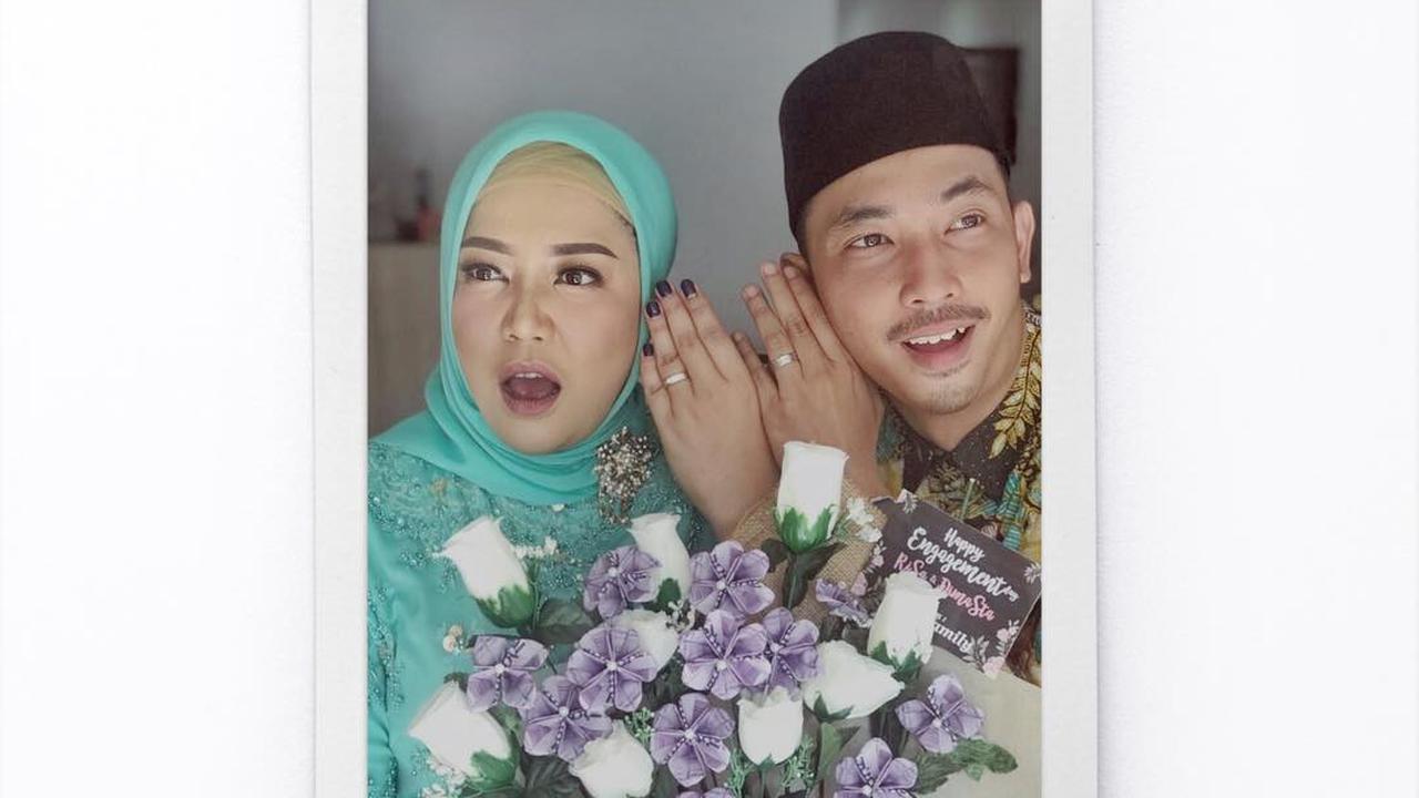 Risa Saraswati Umumkan Pertunangan dengan Kekasih