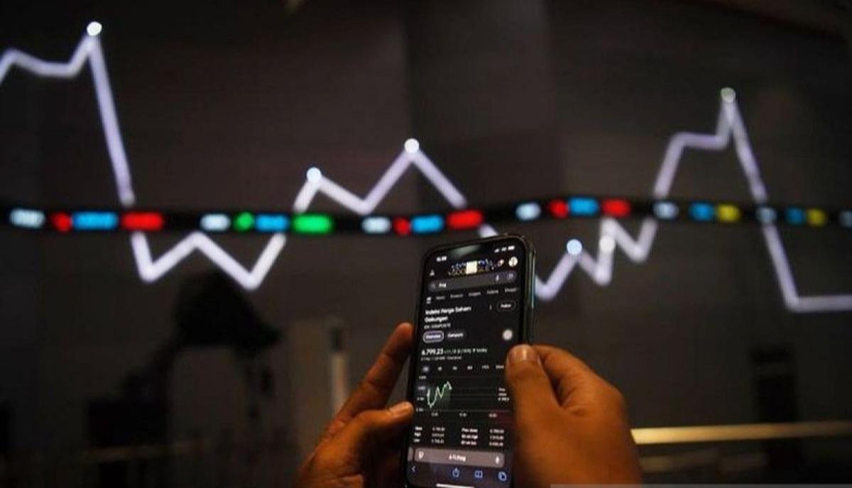 Perang Dagang dan Geopolitik Timur Tengah: Sentimen Negatif Guncang IHSG