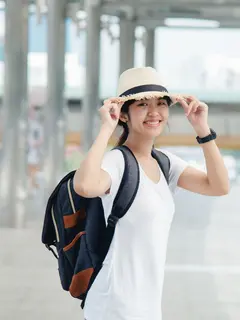 Yuk, simak cara mengatur anggaran liburan hemat ke negara-negara di Asia Tenggara. [Dok/freepik.com/jcomp]