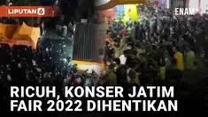 Kericuhan terjadi di Konser Jatim Fair 2022 di Grand City, Surabaya (8/10/2022). Polisi terekam berhadapan dengan massa di luar area konser. Insiden terjadi saat Tipe-X tampil dengan lagu 'Sakit Hati'.