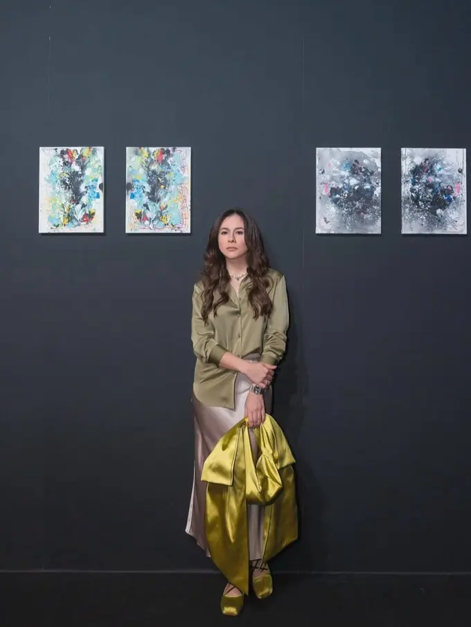 Gaya Minimalis dari Wulan Guritno (Instagram/@wulanguritno)