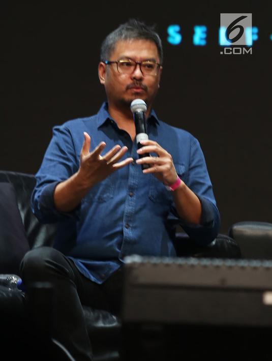 CEO KapanLagi Youniverse Steve Christian berbagi kisah sukses saat menjadi pembicara dalam Talk Show Failing Forward di Kota Kasablanka Mall, Jakarta, Sabtu (27/10). (Merdeka.com/Imam Buhori)