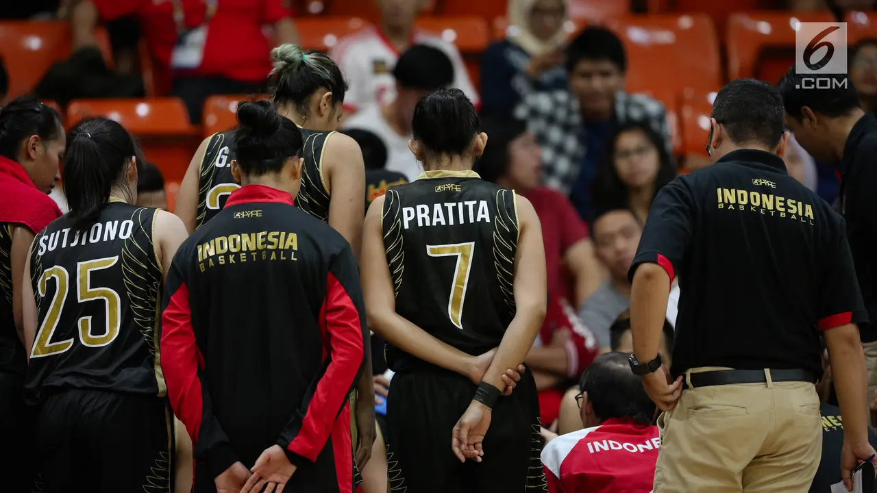 Timnas basket putri Indonesia merebut medali perunggu SEA Games 2017. (Liputan6.com/Faizal Fanani)