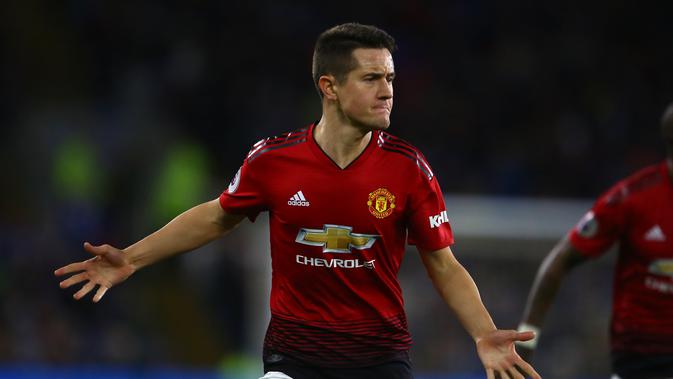 1. Ander Herrera – Bersama Mourinho, Herrera jarang diberikan kesempatan bermain di setiap laga Setan Merah. Kedatangan Solskjaer membuat performa Herrera kembali muncul di lapangan hijau. (AFP/Geoff Caddick)