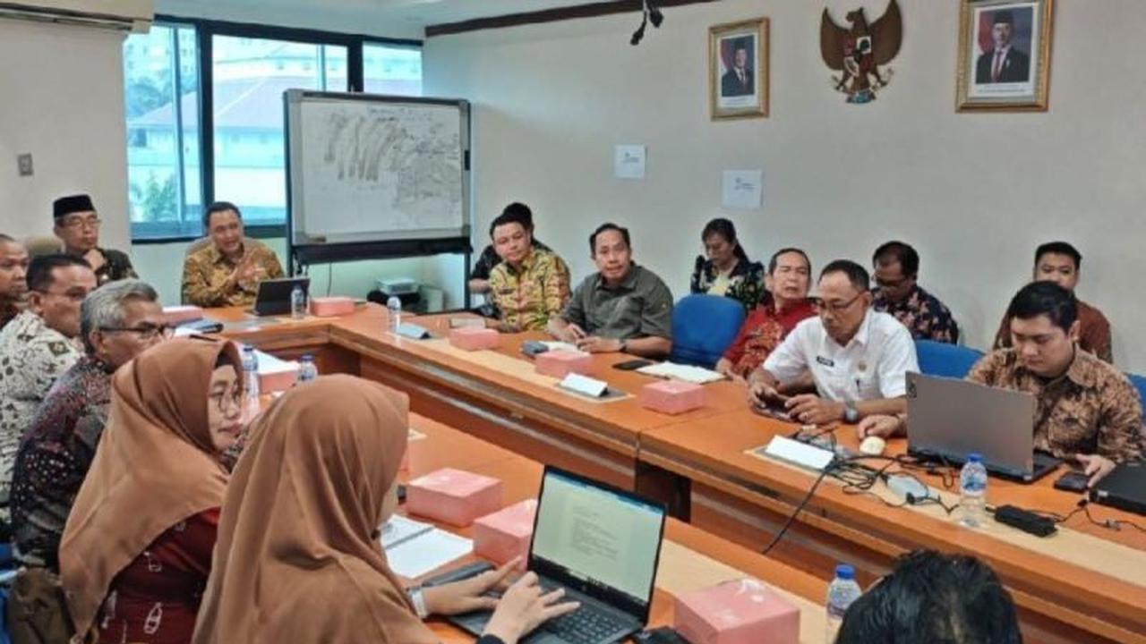 Pengelolaan Sampah Kapuas: Bank Dunia Suntik Dana Rp120 Miliar untuk Transformasi Lingkungan
