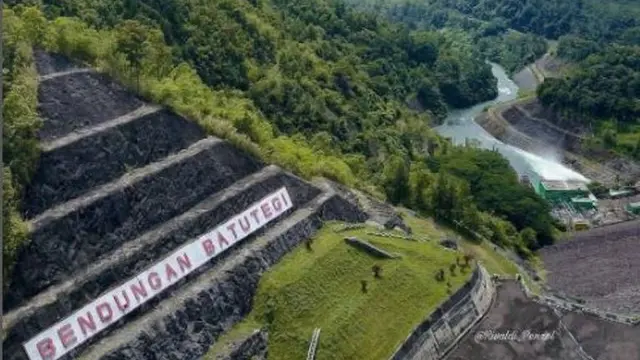 Bendungan Batutegi di Kabupaten Tanggamus, Lampung