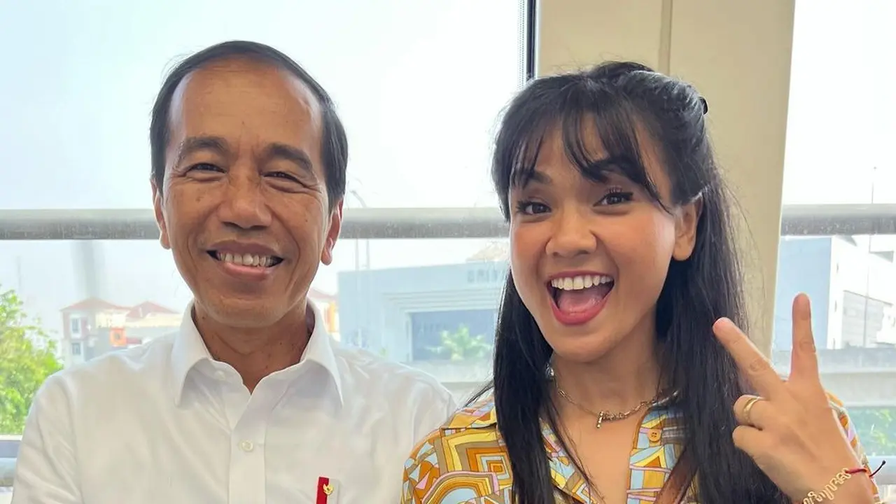 Nirina Zubir dan Presiden Jokowi.