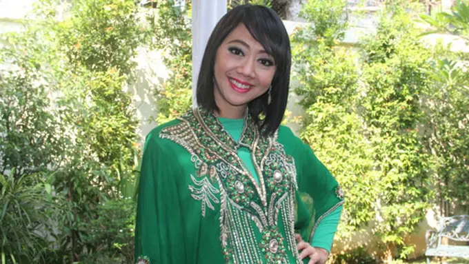 Copyright by Vemale.com