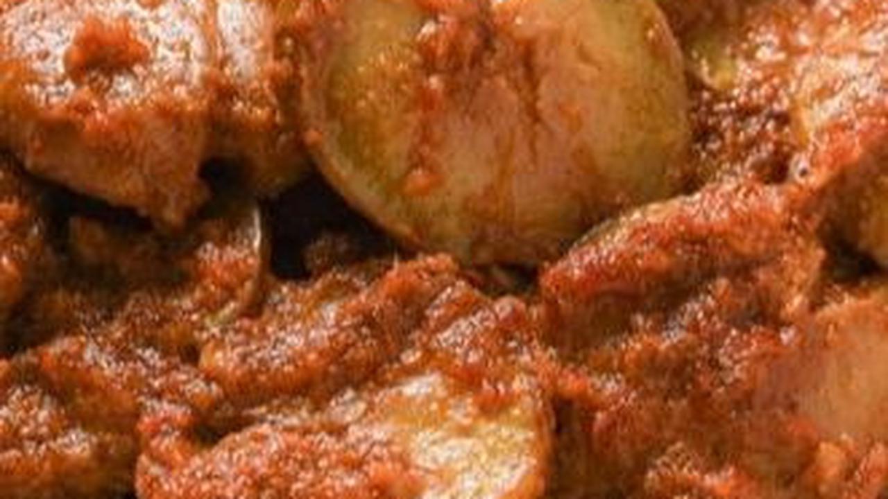 Selamat mencoba dan semoga berhasil mengolah jengkol menjadi hidangan favorit keluarga!