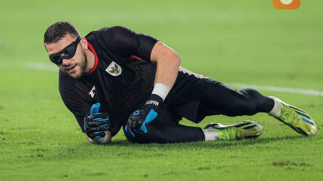 Resmi! Kiper Timnas Indonesia Maarten Paes Gabung Ajax