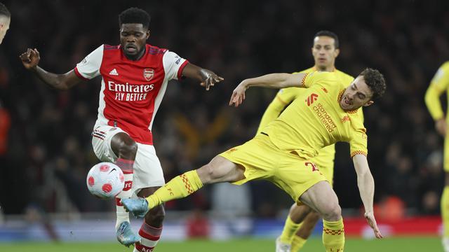 Liverpool Tekuk Arsenal di Emirates
