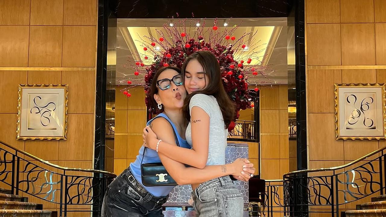 Potret Terbaru Chloe Putri Sulung Melaney Ricardo yang Telah Beranjak Remaja, Makin Menawan