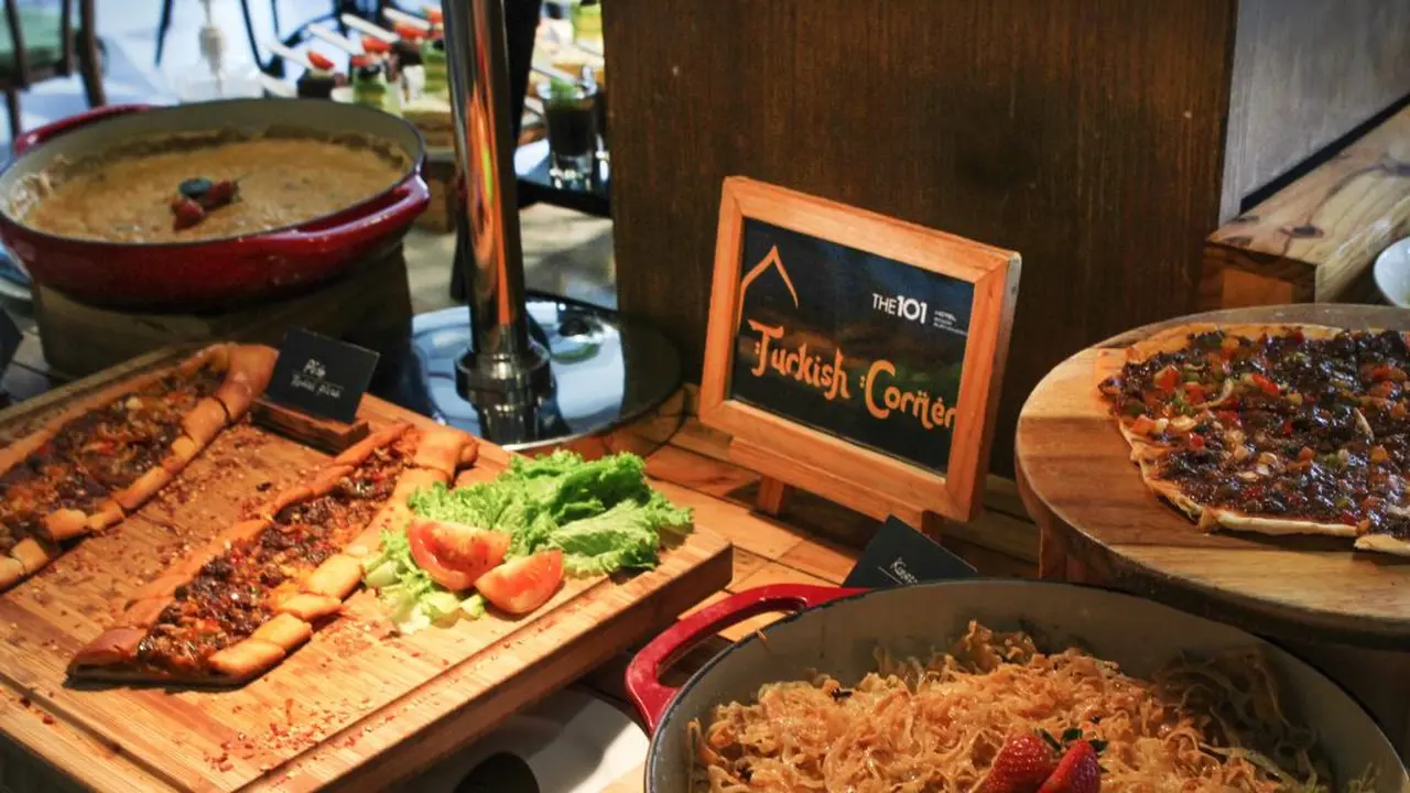 Menjajal Menu Buka Puasa Mancanegara di 101 Urban Jakarta Kelapa Gading